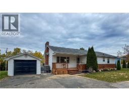 1725 Lilac, bathurst, New Brunswick