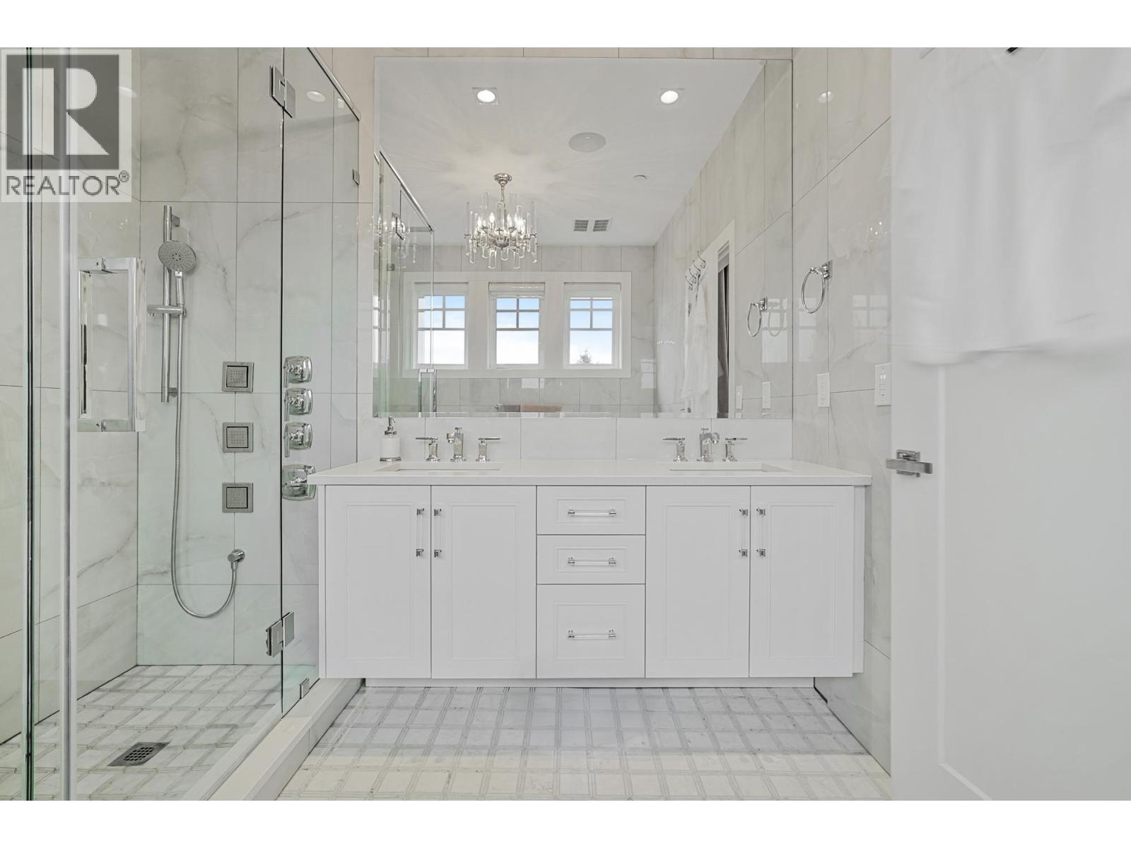 1895 W 60th Avenue, Vancouver, British Columbia  V6P 2A8 - Photo 15 - R2976240