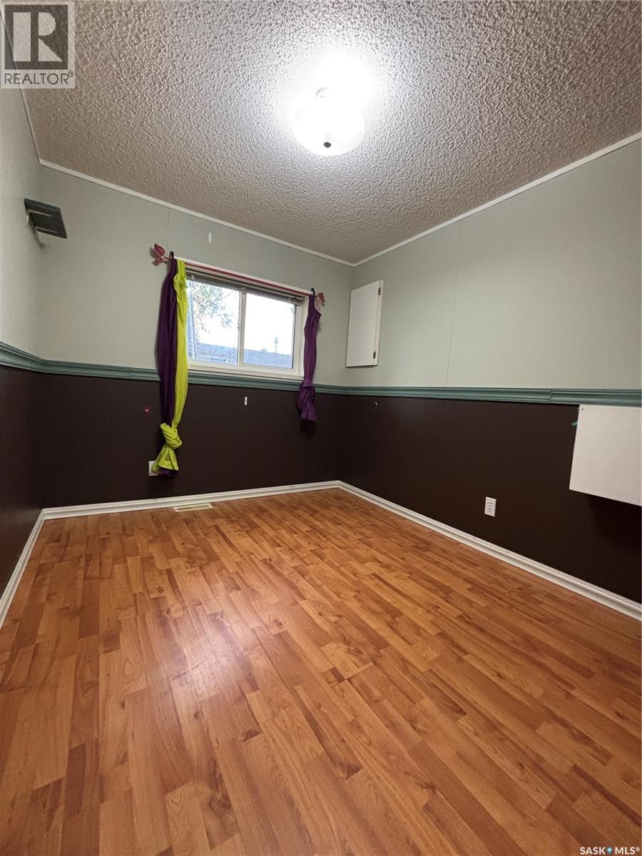 14 Cypress Mobile Home Park, Maple Creek, Saskatchewan  S0N 1N0 - Photo 16 - SK020749