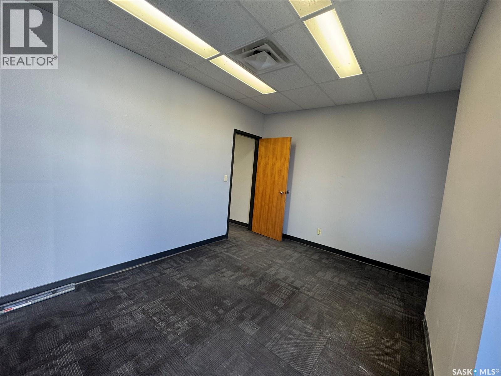 1141 8th Avenue, Regina, Saskatchewan  S4R 1E1 - Photo 7 - SK020710