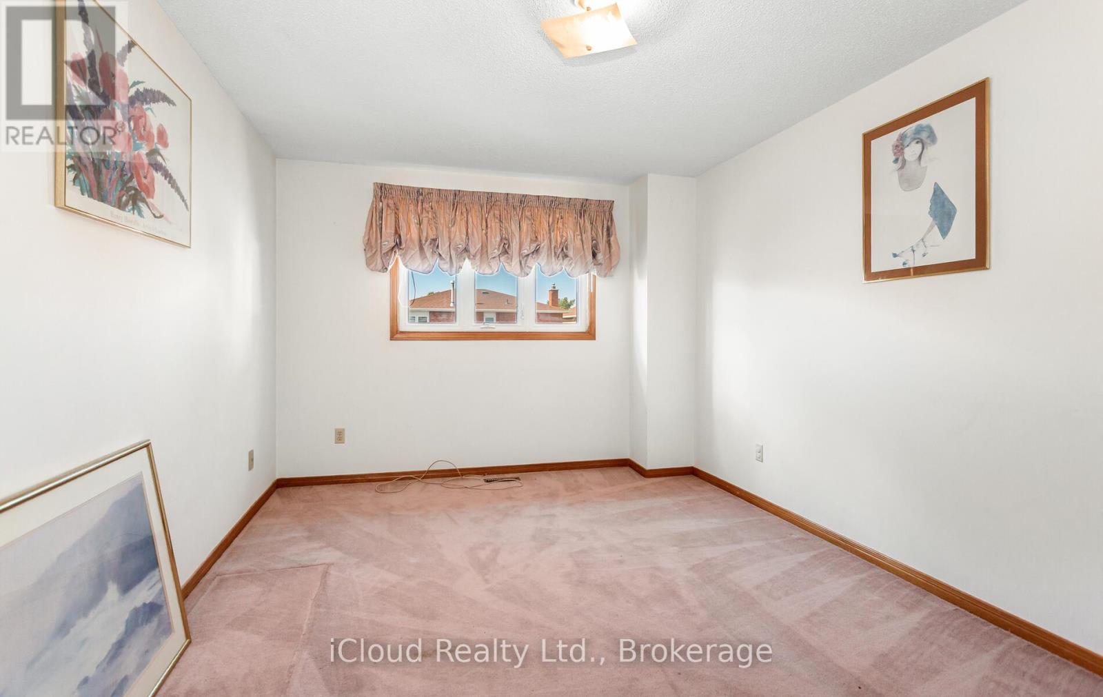 73 Blackmere Circle, Brampton, Ontario  L6W 4B6 - Photo 35 - W12459920