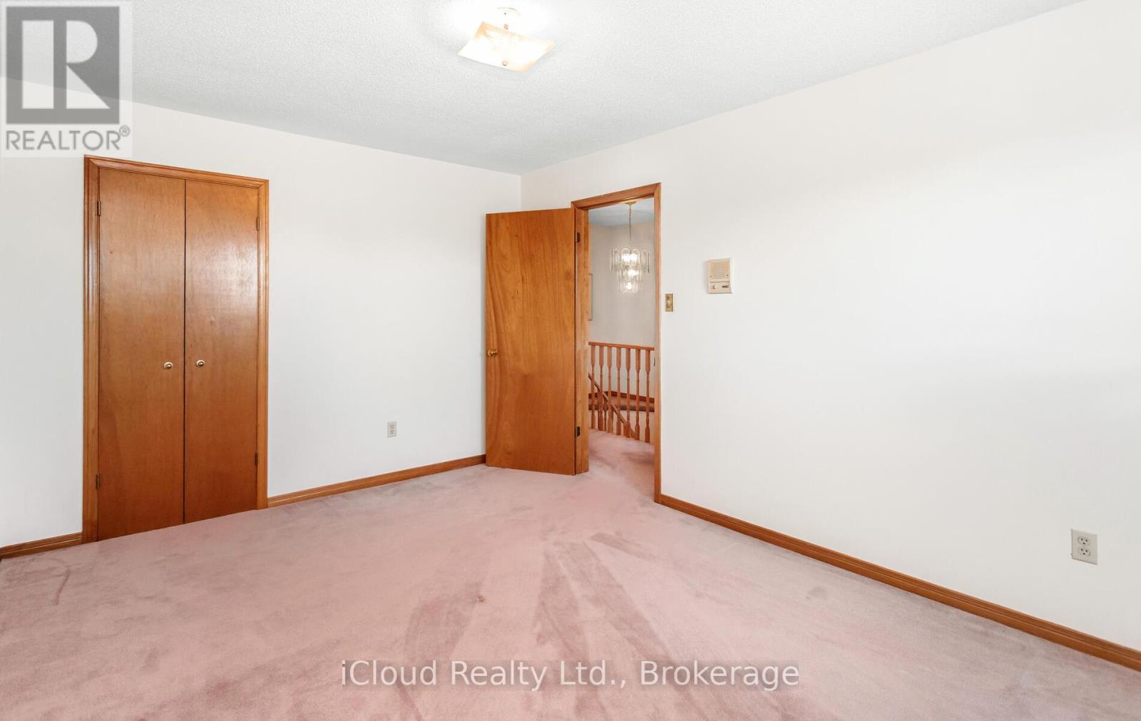73 Blackmere Circle, Brampton, Ontario  L6W 4B6 - Photo 38 - W12459920