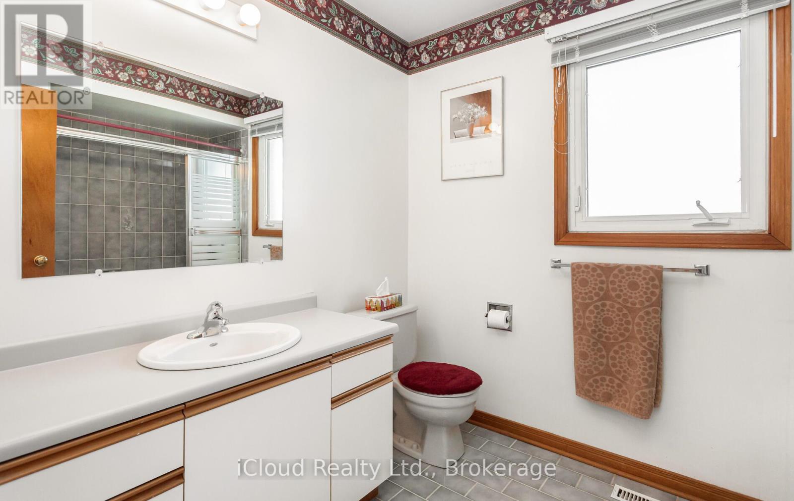 73 Blackmere Circle, Brampton, Ontario  L6W 4B6 - Photo 41 - W12459920