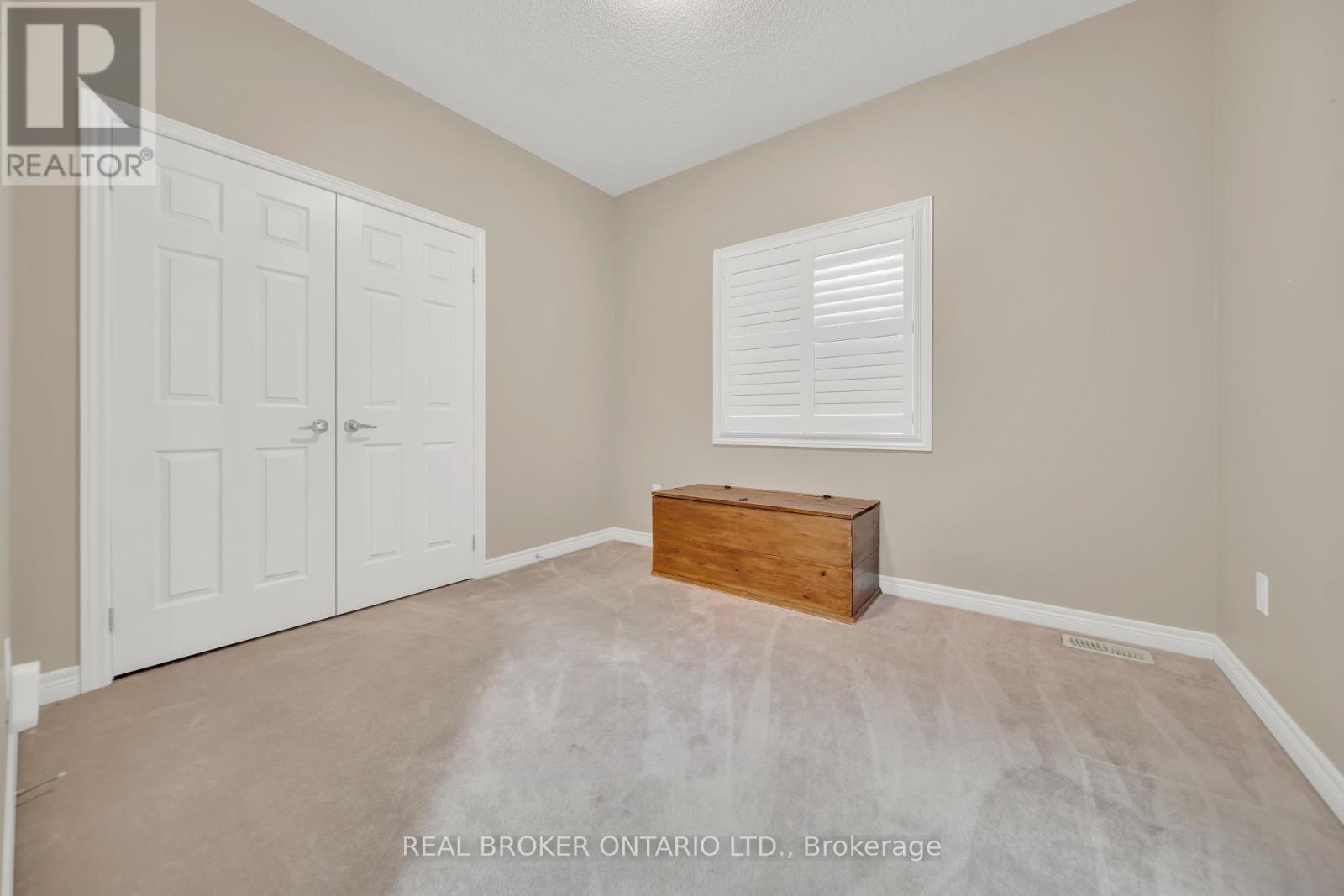 81 Vezna Crescent, Brampton, Ontario  L6X 5K4 - Photo 19 - W12459932