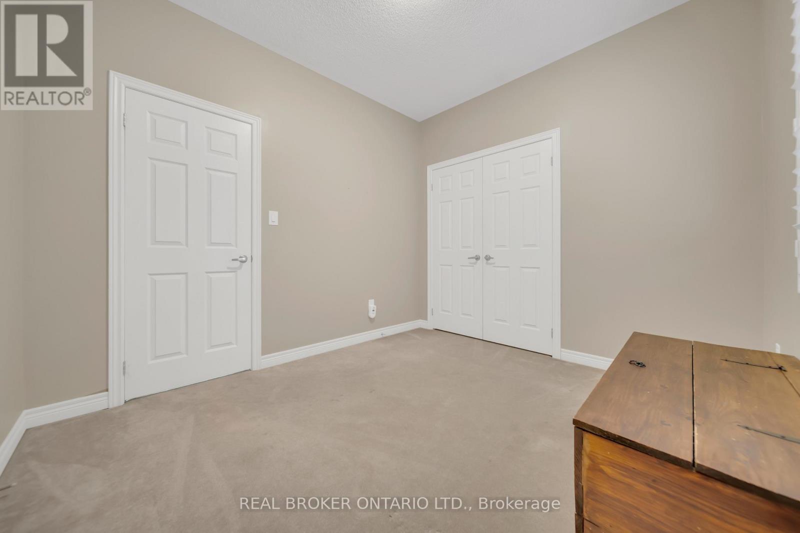 81 Vezna Crescent, Brampton, Ontario  L6X 5K4 - Photo 20 - W12459932