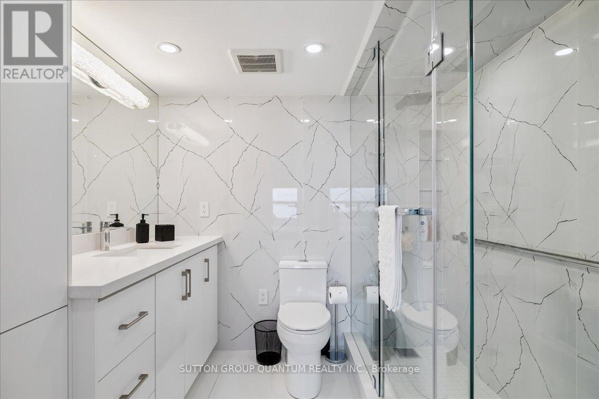 1404 - 1515 Lakeshore Road E, Mississauga, Ontario  L5E 3E3 - Photo 25 - W12459941