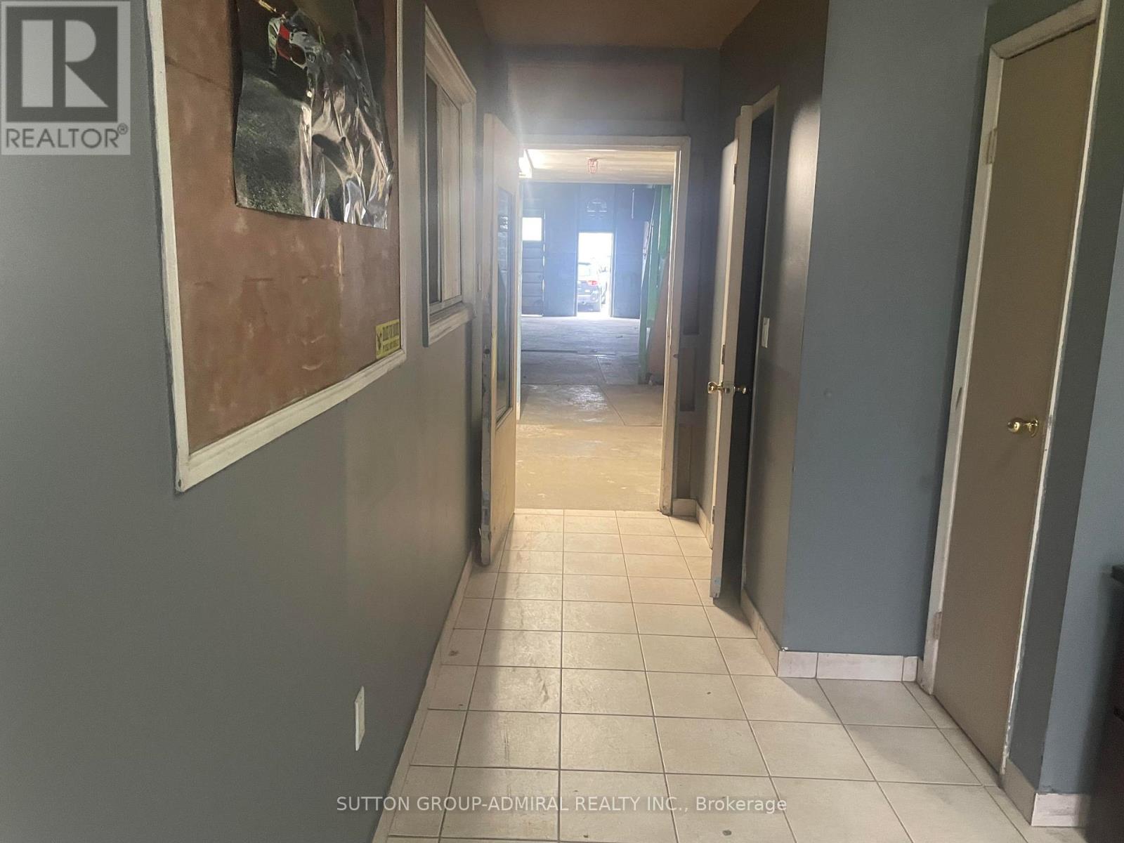 44 - 101 Toro Road, Toronto, Ontario  M3J 2Z1 - Photo 4 - W12459952