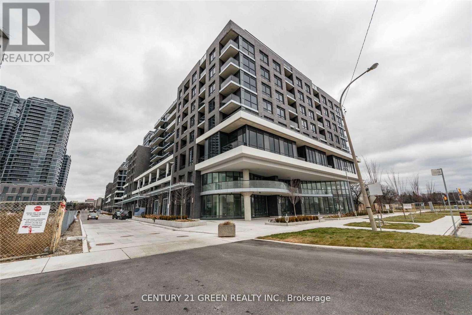 517 - 10 GIBBS ROAD, Toronto, Ontario