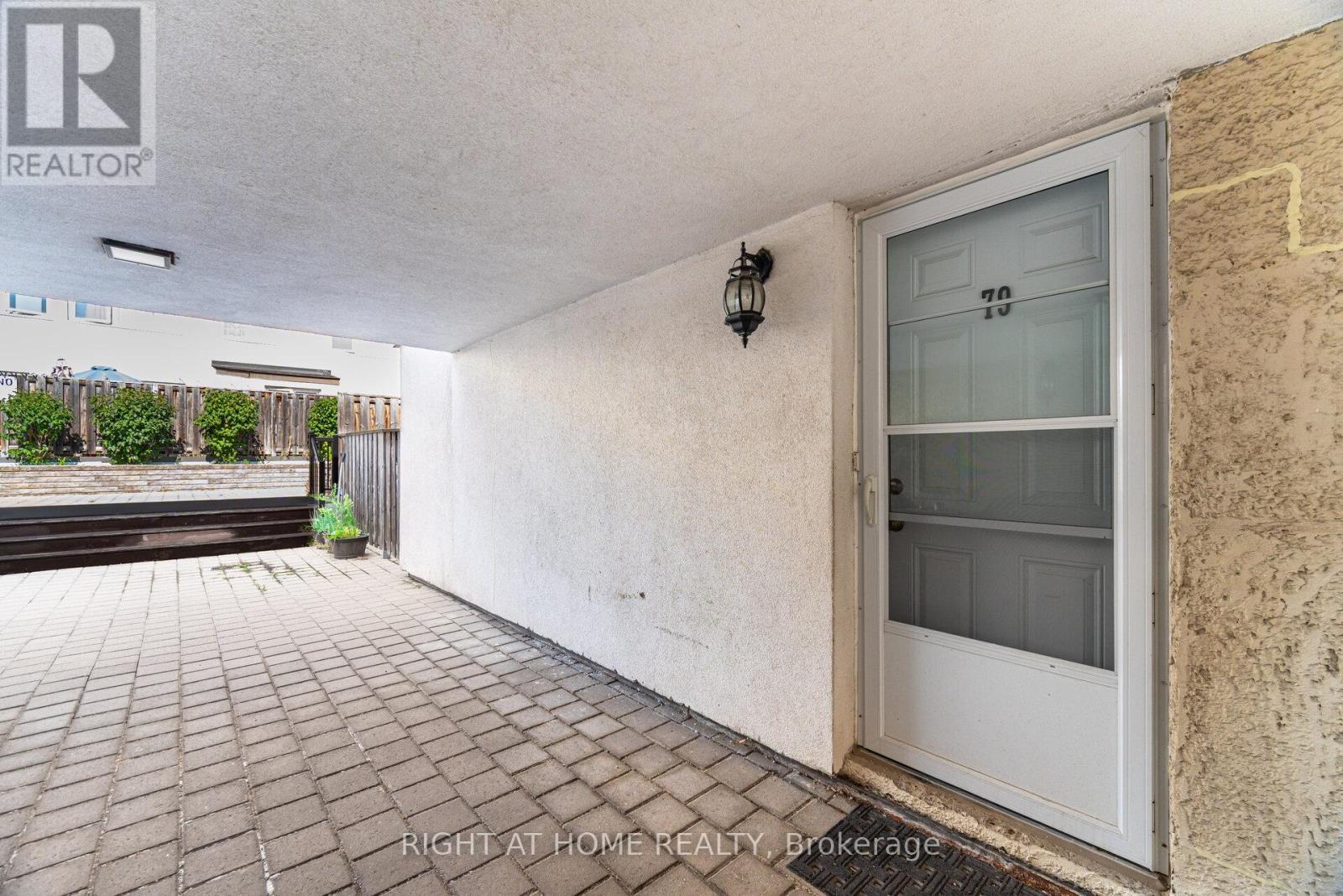 79 - 3050 Constitution Boulevard, Mississauga, Ontario  L4Y 3X1 - Photo 5 - W12459973