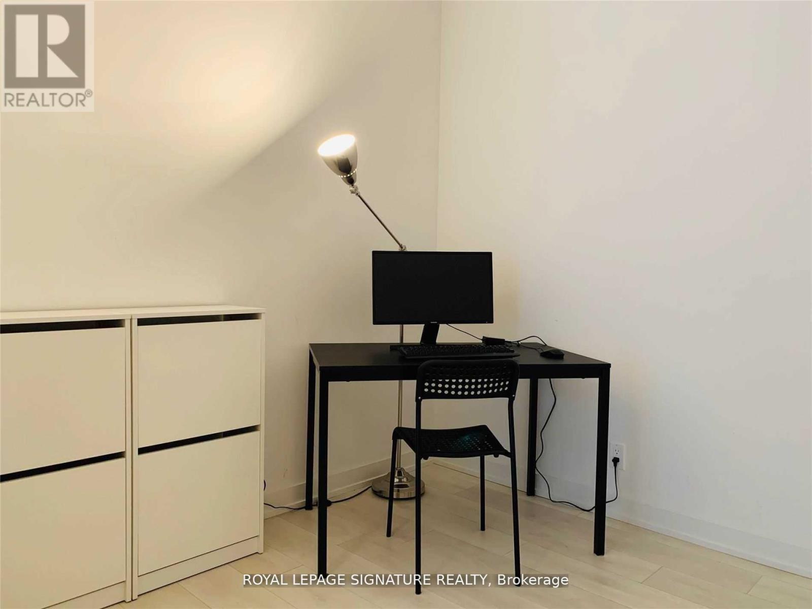 1108 - 2212 Lake Shore Boulevard W, Toronto (Mimico), Ontario  M8V 0C2 - Photo 12 - W12460000