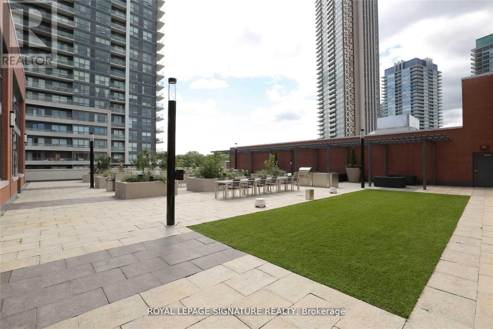 1108 - 2212 Lake Shore Boulevard W, Toronto (Mimico), Ontario  M8V 0C2 - Photo 13 - W12460000
