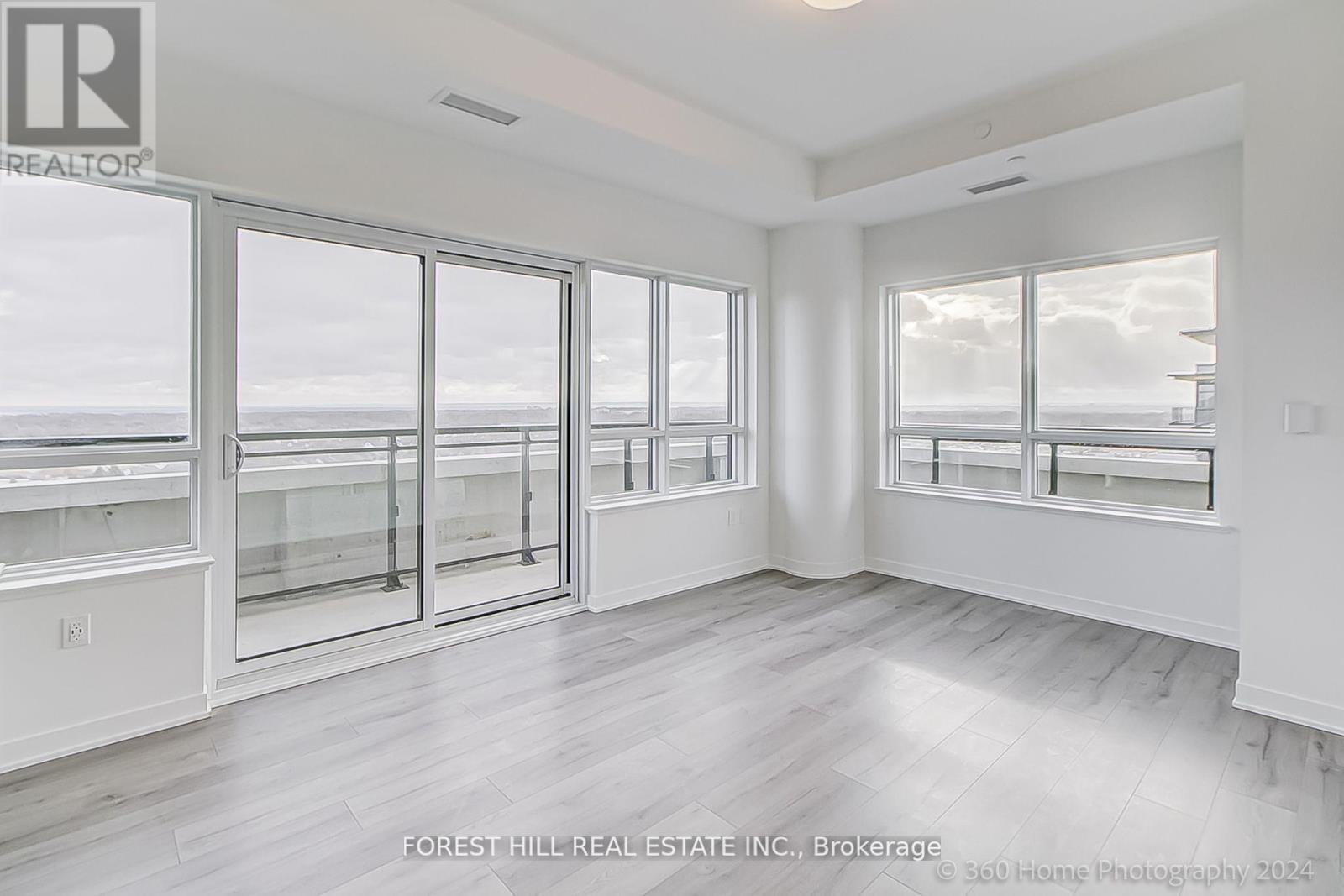 Ph 16 - 395 Dundas Street W, Oakville, Ontario  L6M 5R8 - Photo 14 - W12460008
