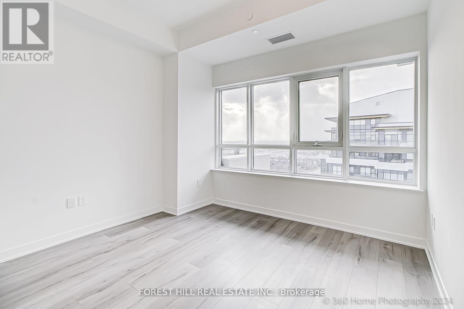 Ph 16 - 395 Dundas Street W, Oakville, Ontario  L6M 5R8 - Photo 28 - W12460008