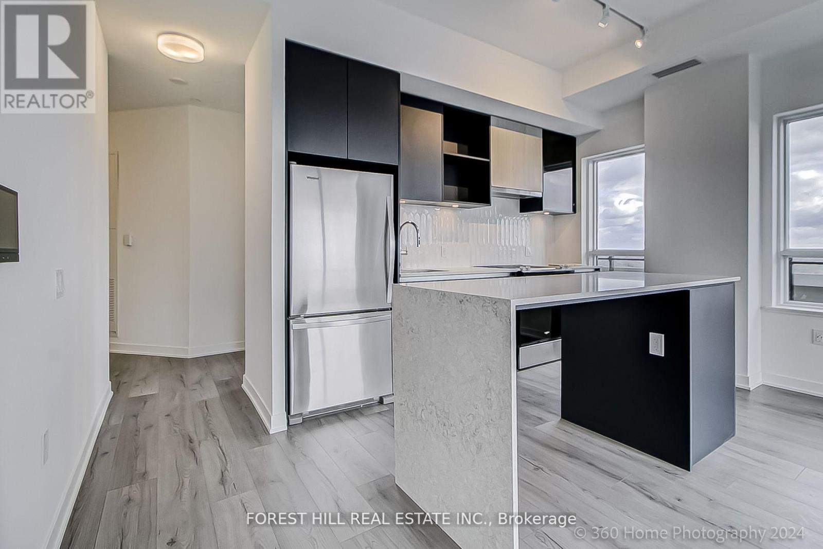 Ph 16 - 395 Dundas Street W, Oakville, Ontario  L6M 5R8 - Photo 9 - W12460008
