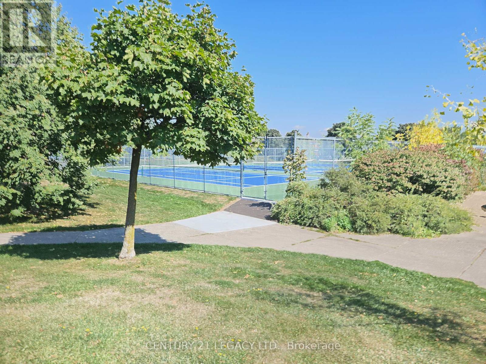 1298 Valerie Crescent, Oakville, Ontario  L6J 7E5 - Photo 36 - W12460012