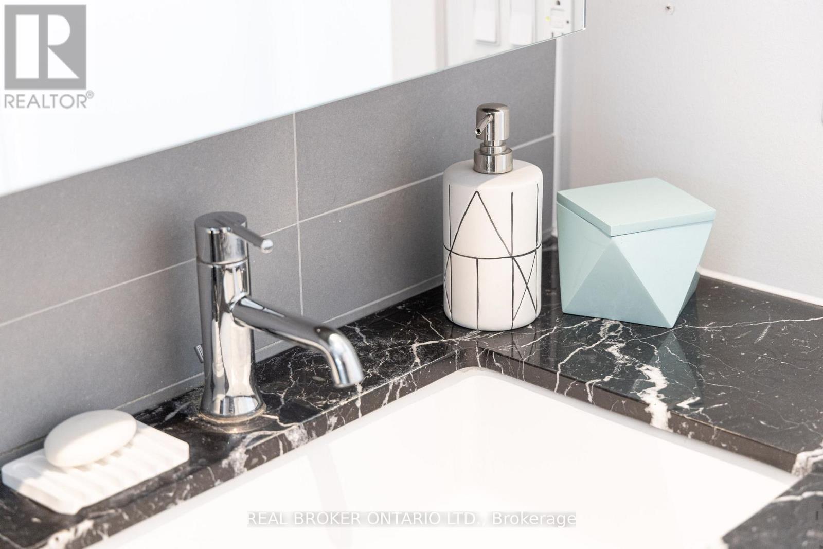 1308 - 501 Adelaide Street W, Toronto, Ontario  M5V 0R3 - Photo 29 - C12460037