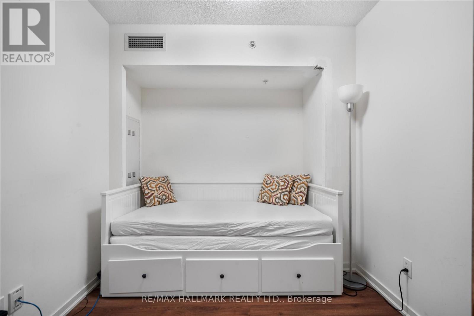307 - 68 Abell Street, Toronto, Ontario  M6J 0B1 - Photo 12 - C12460080