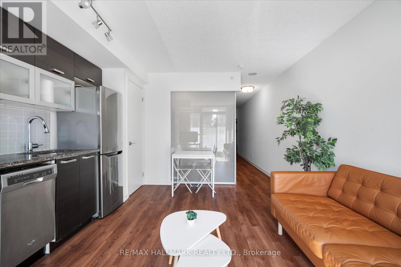 307 - 68 Abell Street, Toronto, Ontario  M6J 0B1 - Photo 8 - C12460080