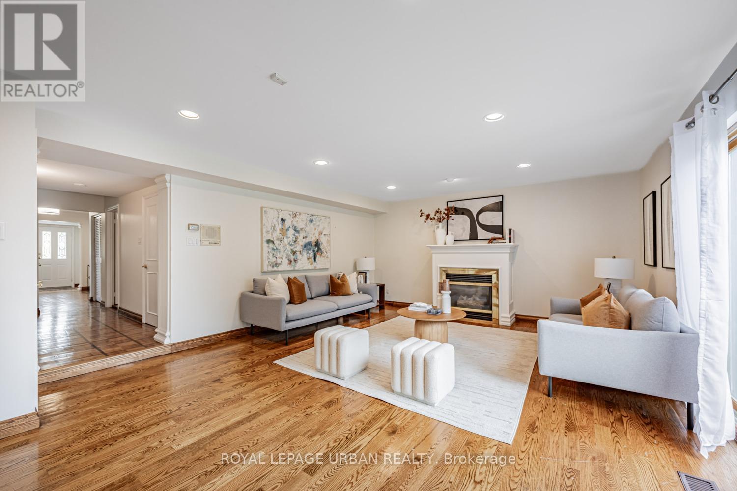 206 Sloane Avenue, Toronto, Ontario  M4A 2C6 - Photo 13 - C12460094