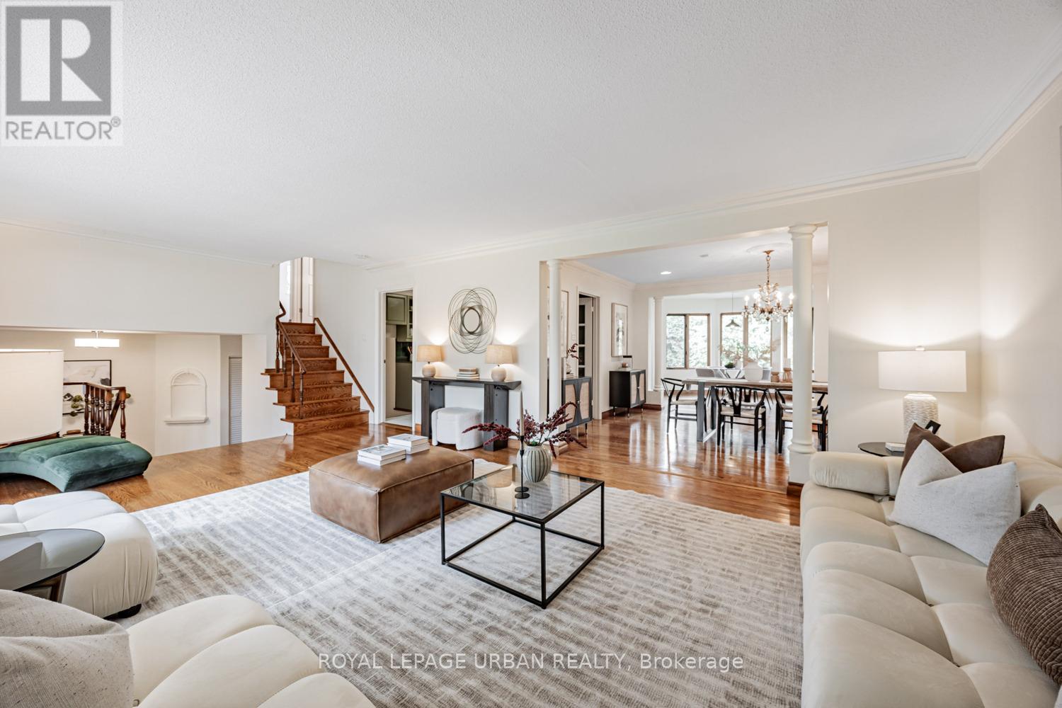 206 Sloane Avenue, Toronto, Ontario  M4A 2C6 - Photo 4 - C12460094