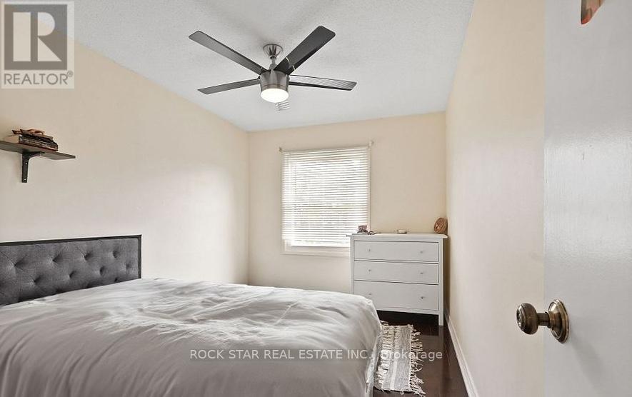 4 - 70 Upper Canada Drive, Toronto, Ontario  M2P 2A3 - Photo 11 - C12460133
