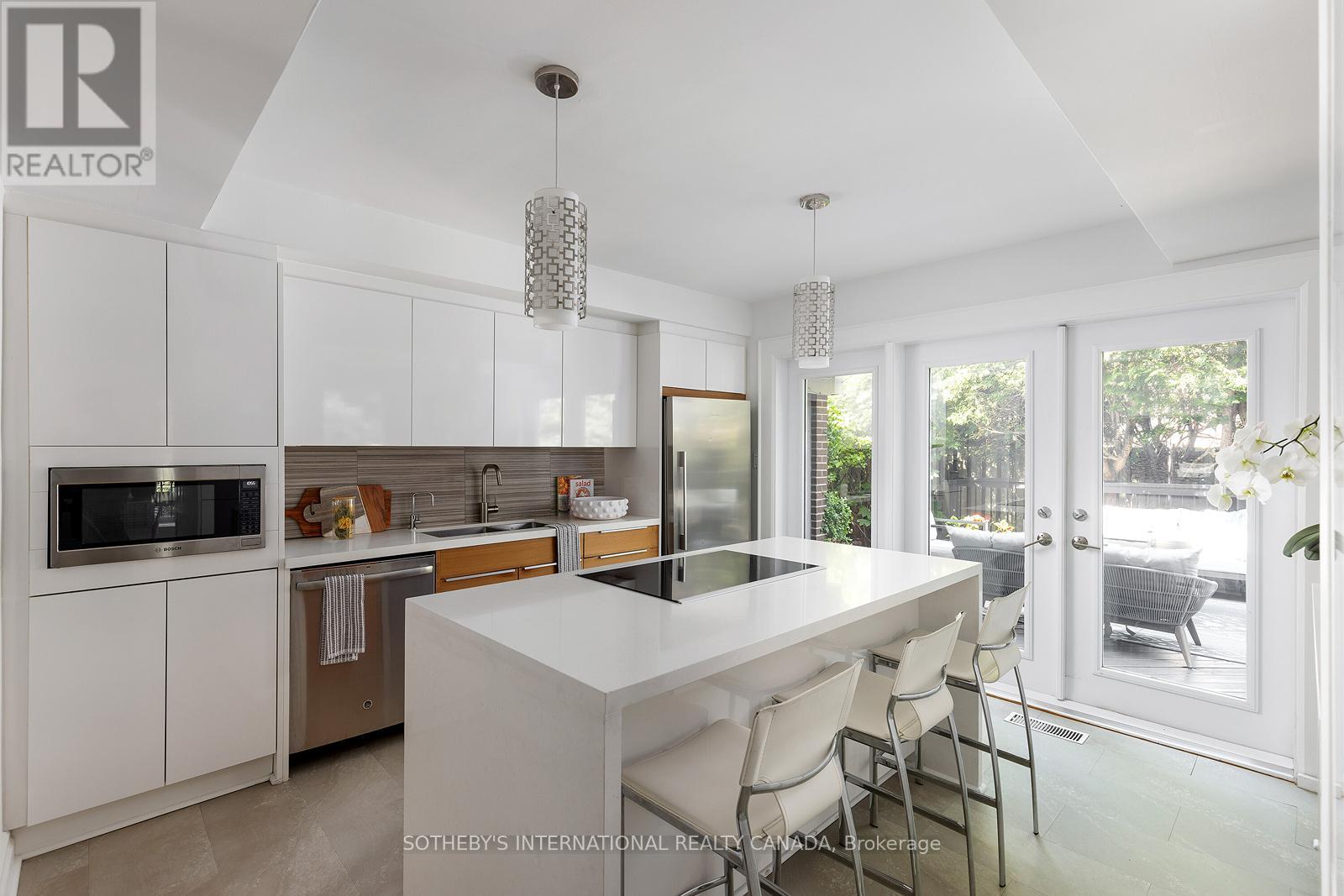 60 Doonaree Drive, Toronto (Parkwoods-Donalda), Ontario  M3A 1M6 - Photo 6 - C12460137