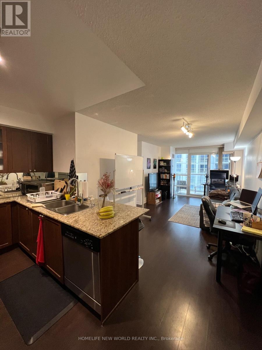 1113 - 761 BAY STREET, Toronto, Ontario