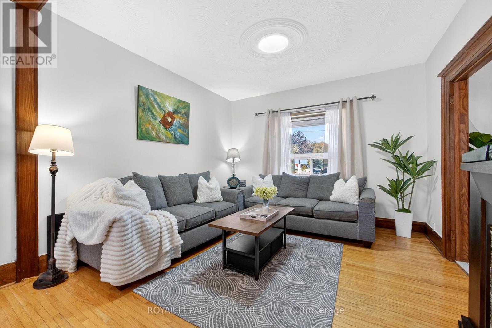 436 Glenholme Avenue, Toronto, Ontario  M6E 3E7 - Photo 11 - C12460197
