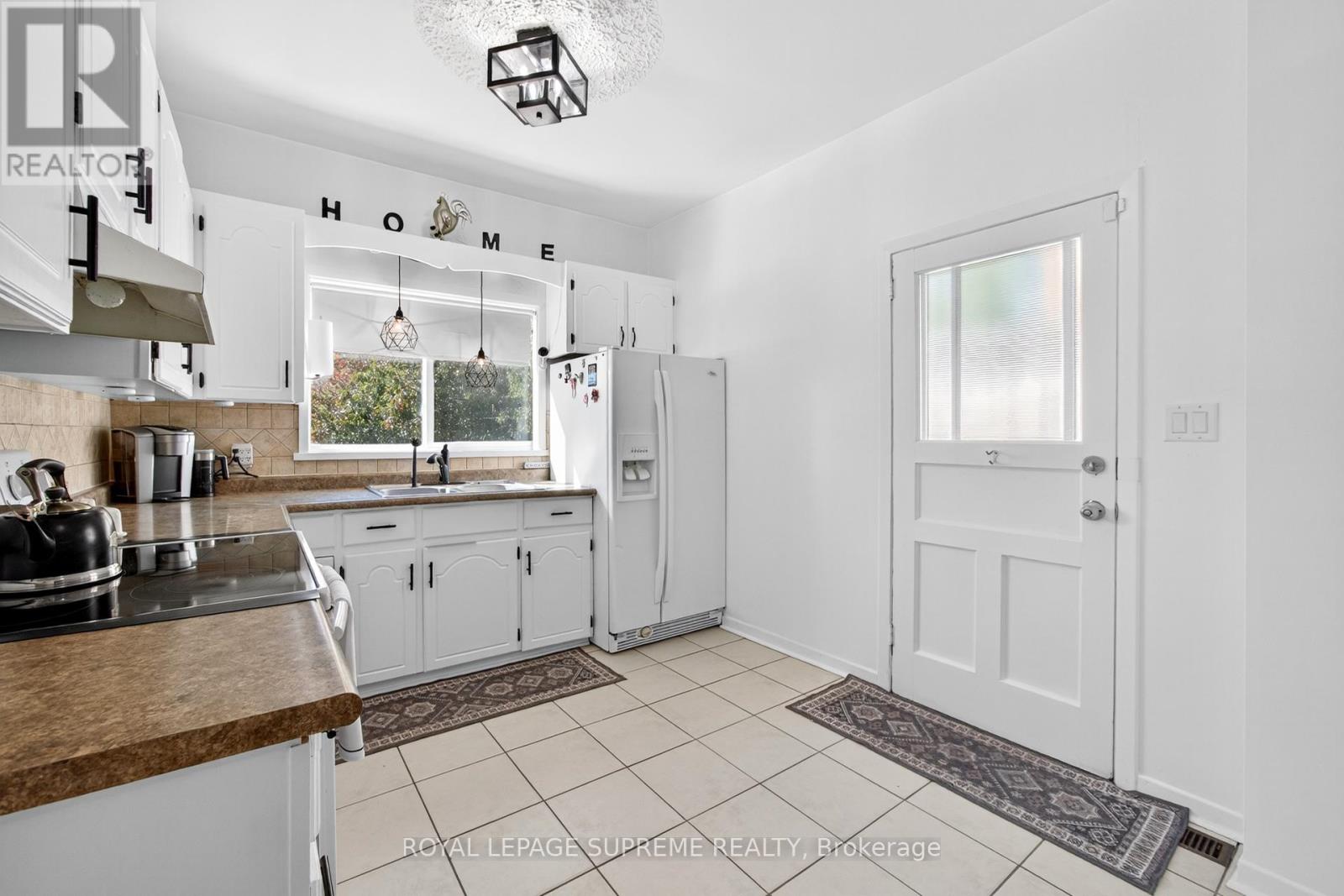 436 Glenholme Avenue, Toronto, Ontario  M6E 3E7 - Photo 16 - C12460197
