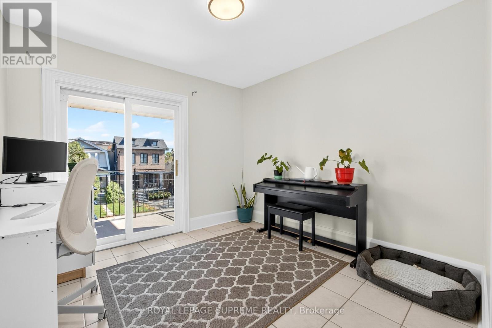 436 Glenholme Avenue, Toronto, Ontario  M6E 3E7 - Photo 30 - C12460197