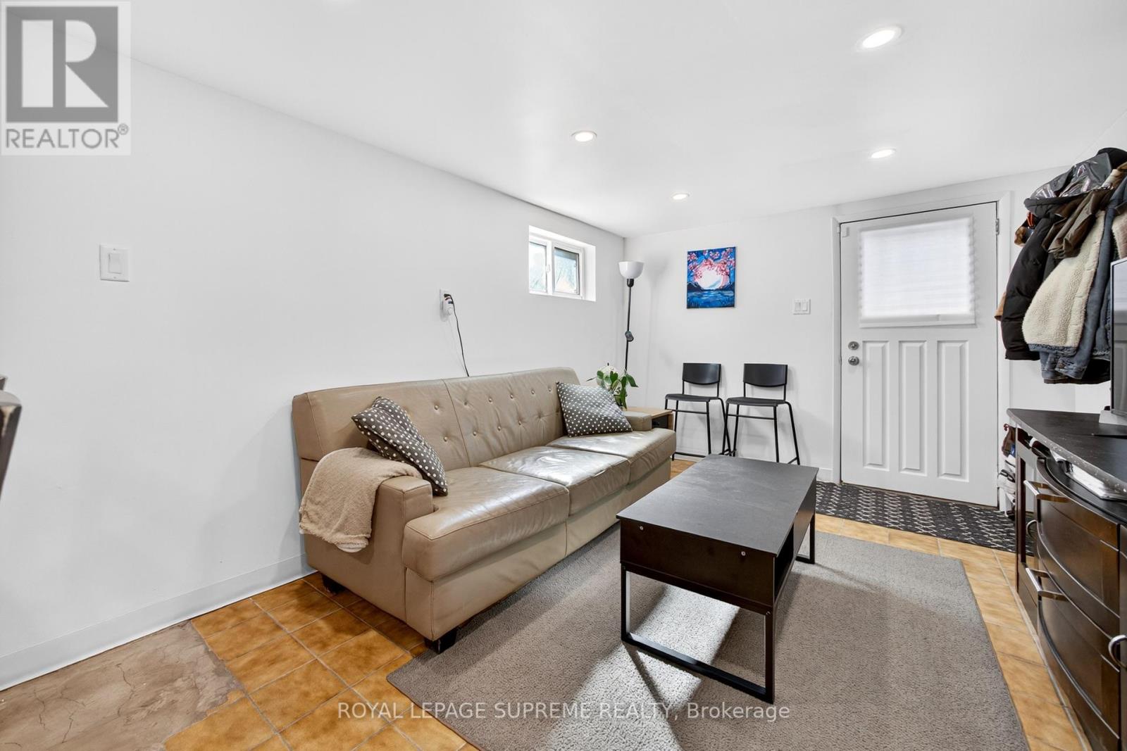 436 Glenholme Avenue, Toronto, Ontario  M6E 3E7 - Photo 36 - C12460197