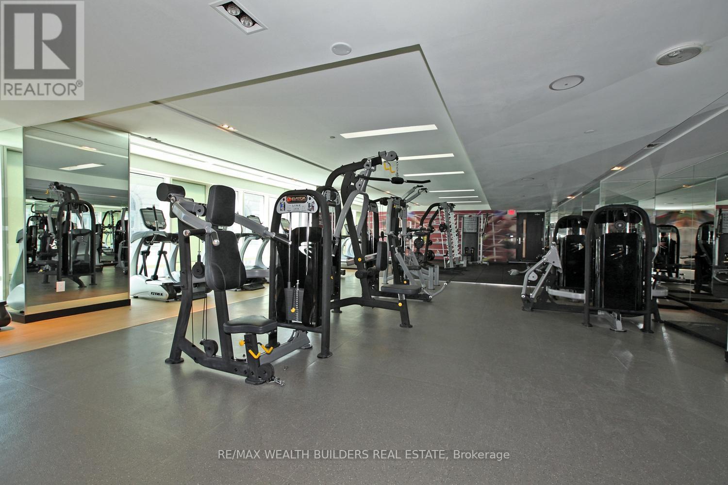 3512 - 8 The Esplanade Avenue, Toronto, Ontario  M5E 0A6 - Photo 30 - C12460229