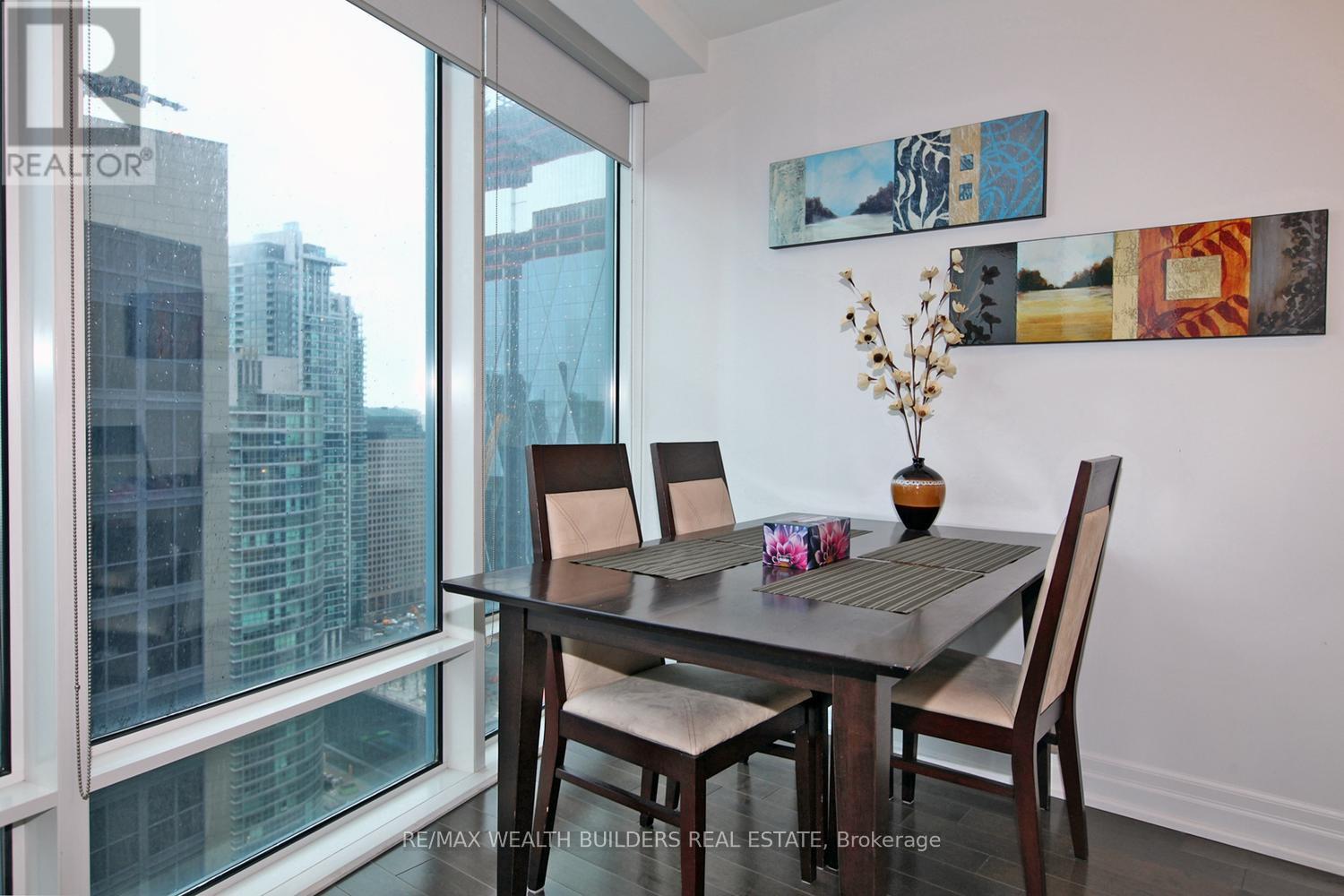 3512 - 8 The Esplanade Avenue, Toronto, Ontario  M5E 0A6 - Photo 9 - C12460229