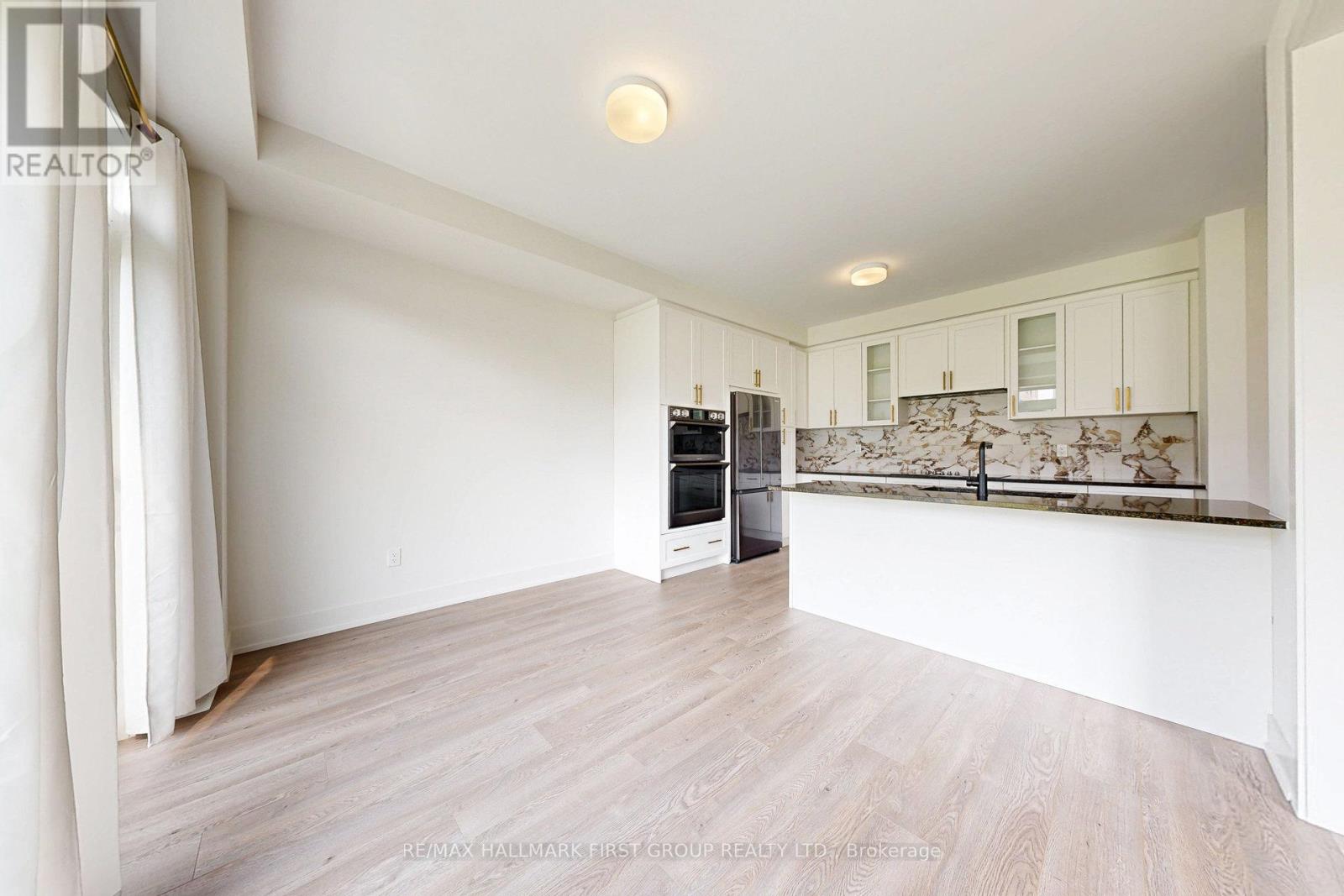 1069 Trailsview Avenue, Cobourg, Ontario  K9A 4J5 - Photo 24 - X12459939