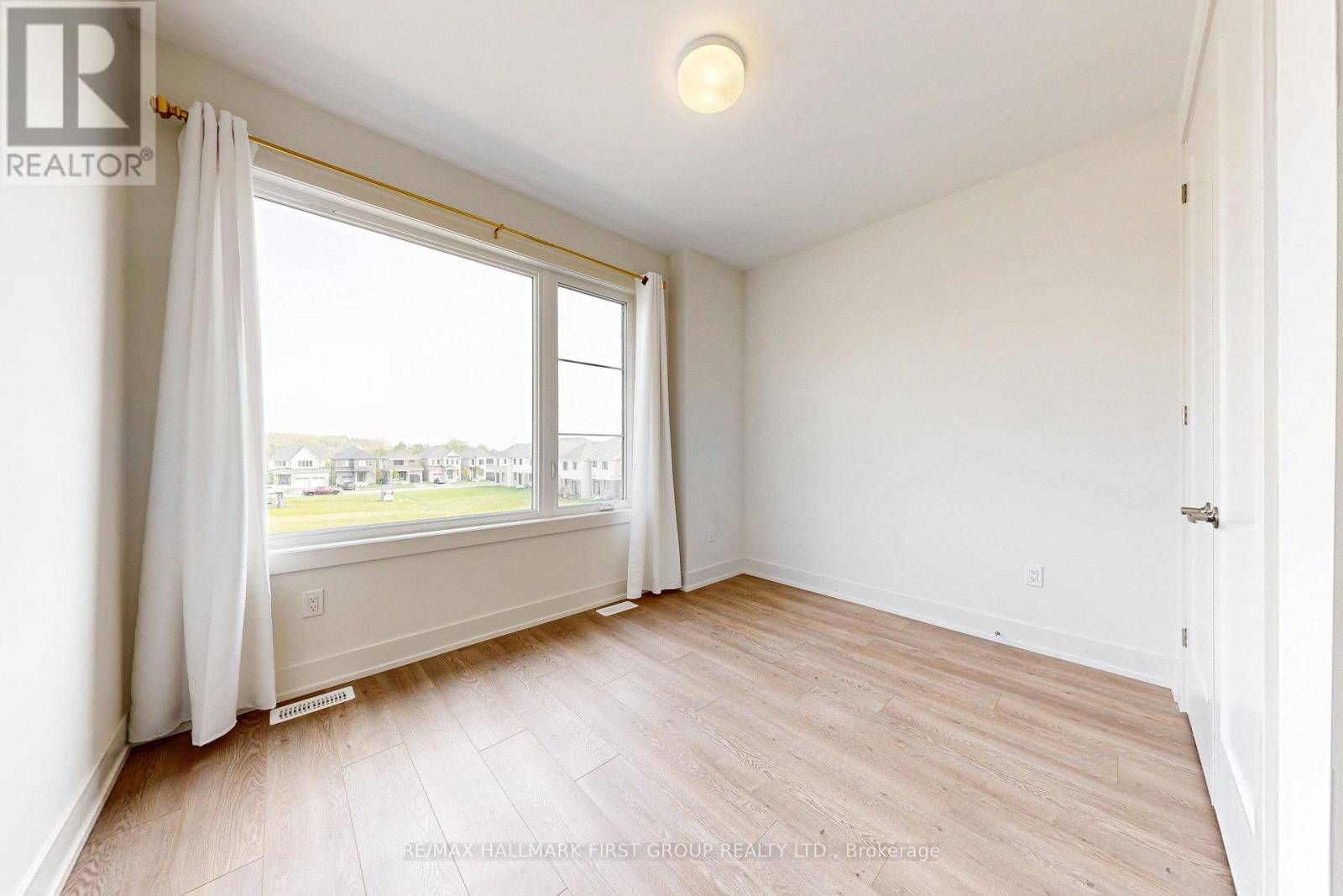 1069 Trailsview Avenue, Cobourg, Ontario  K9A 4J5 - Photo 41 - X12459939