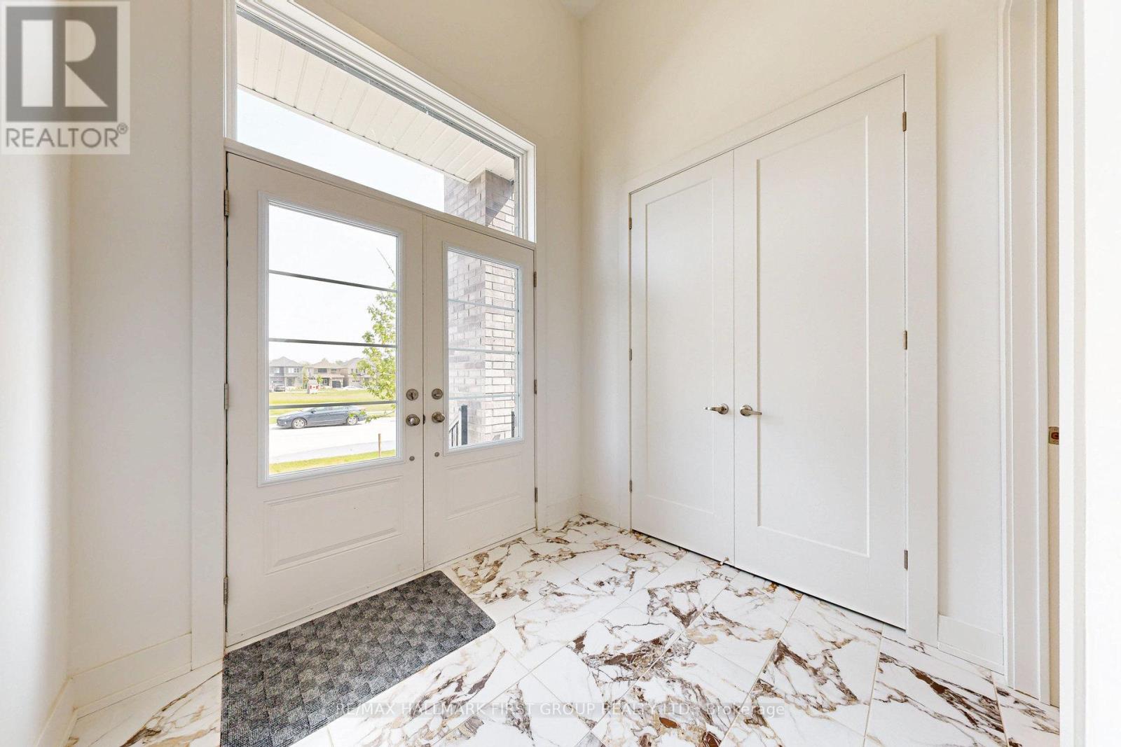 1069 Trailsview Avenue, Cobourg, Ontario  K9A 4J5 - Photo 6 - X12459939
