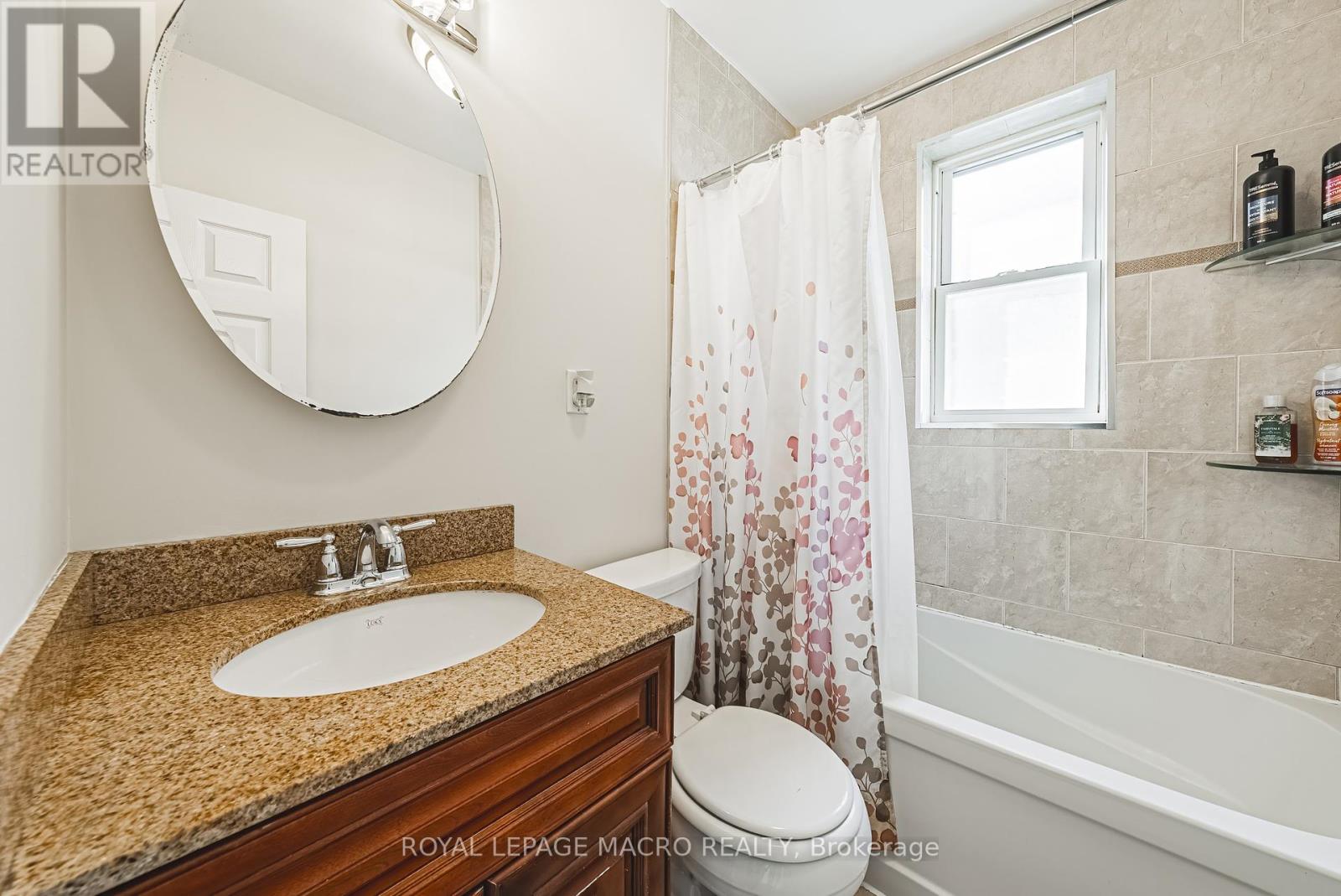 35 Ipswich Road, Hamilton, Ontario  L8K 3E8 - Photo 11 - X12459944
