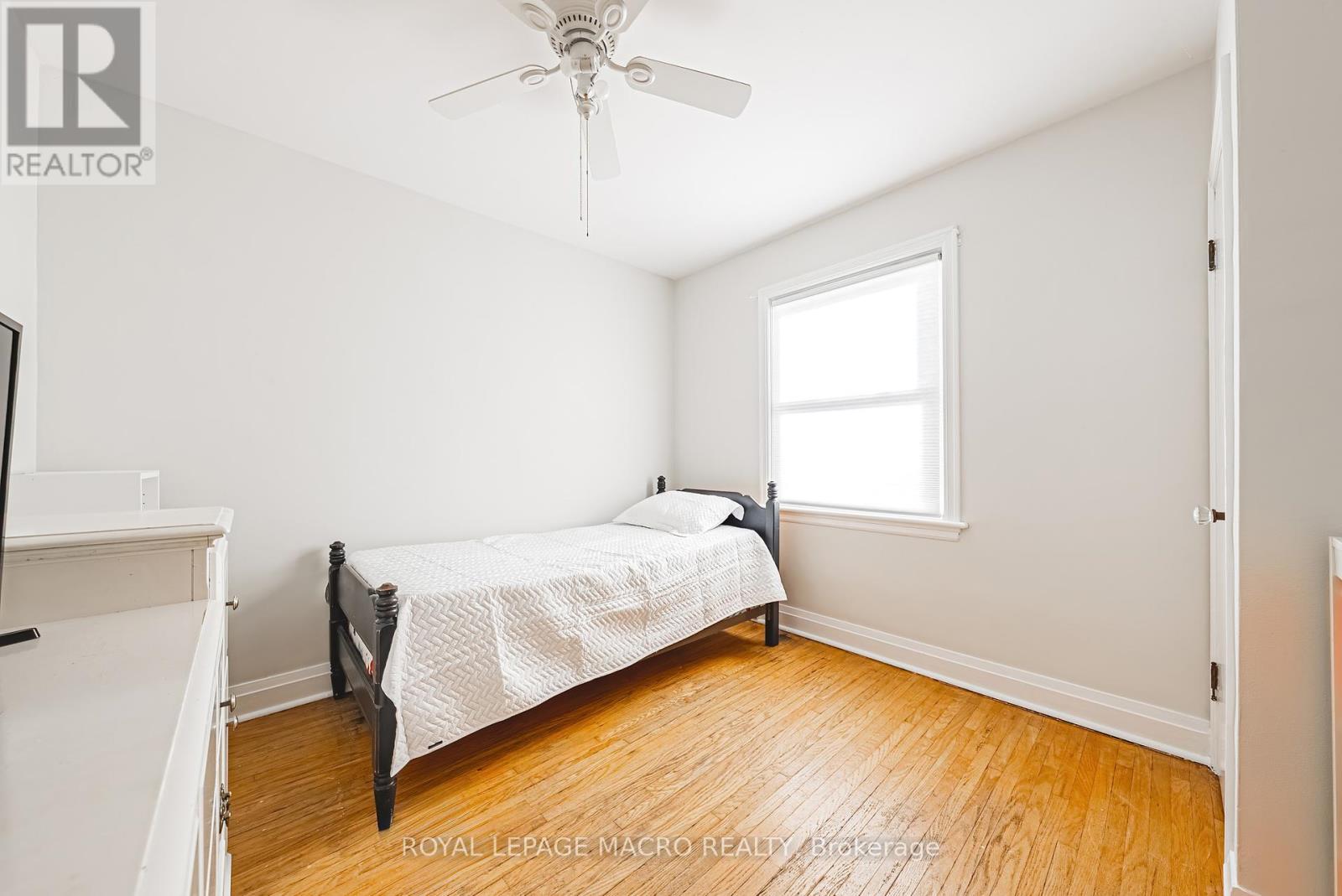 35 Ipswich Road, Hamilton, Ontario  L8K 3E8 - Photo 12 - X12459944