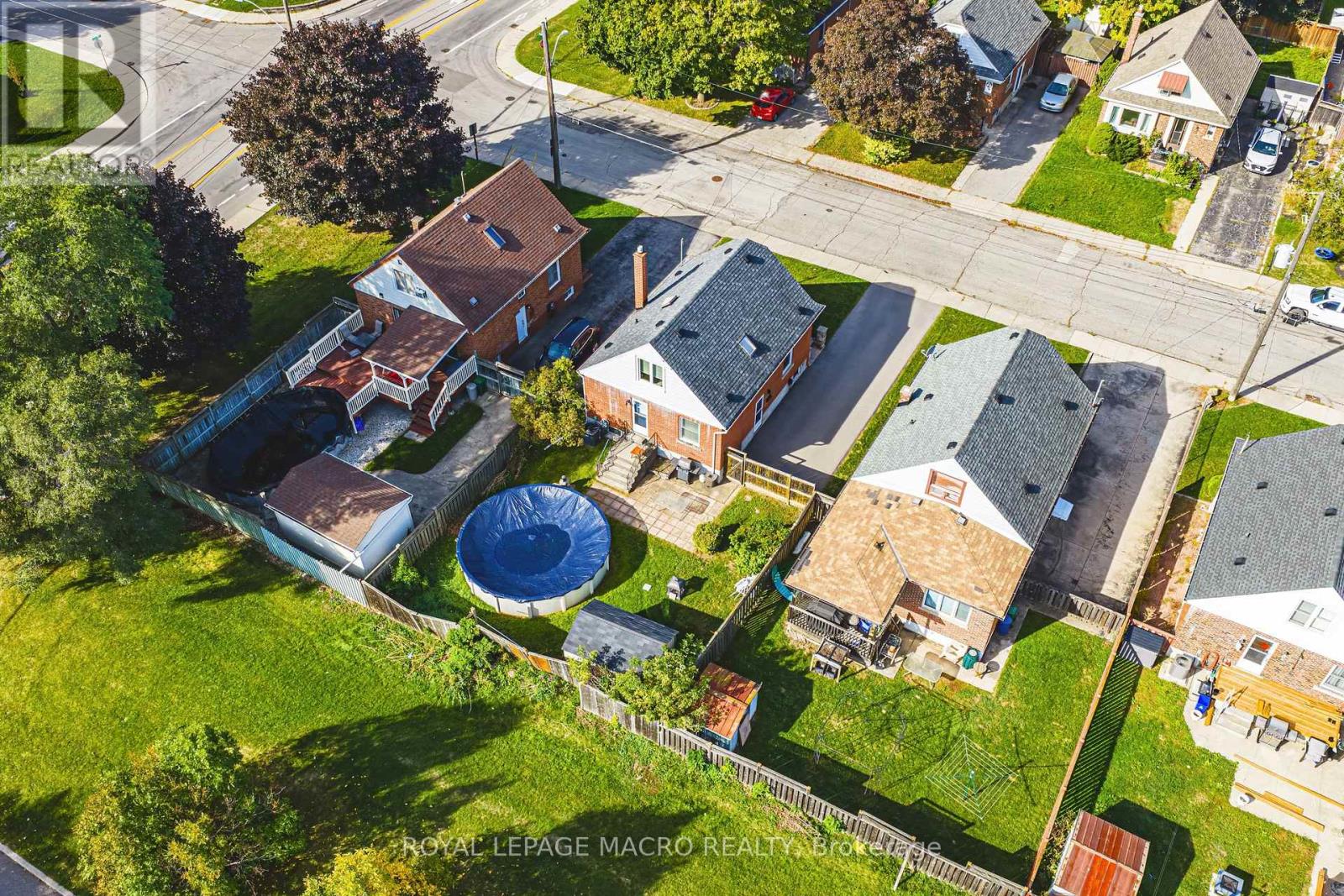 35 Ipswich Road, Hamilton, Ontario  L8K 3E8 - Photo 26 - X12459944