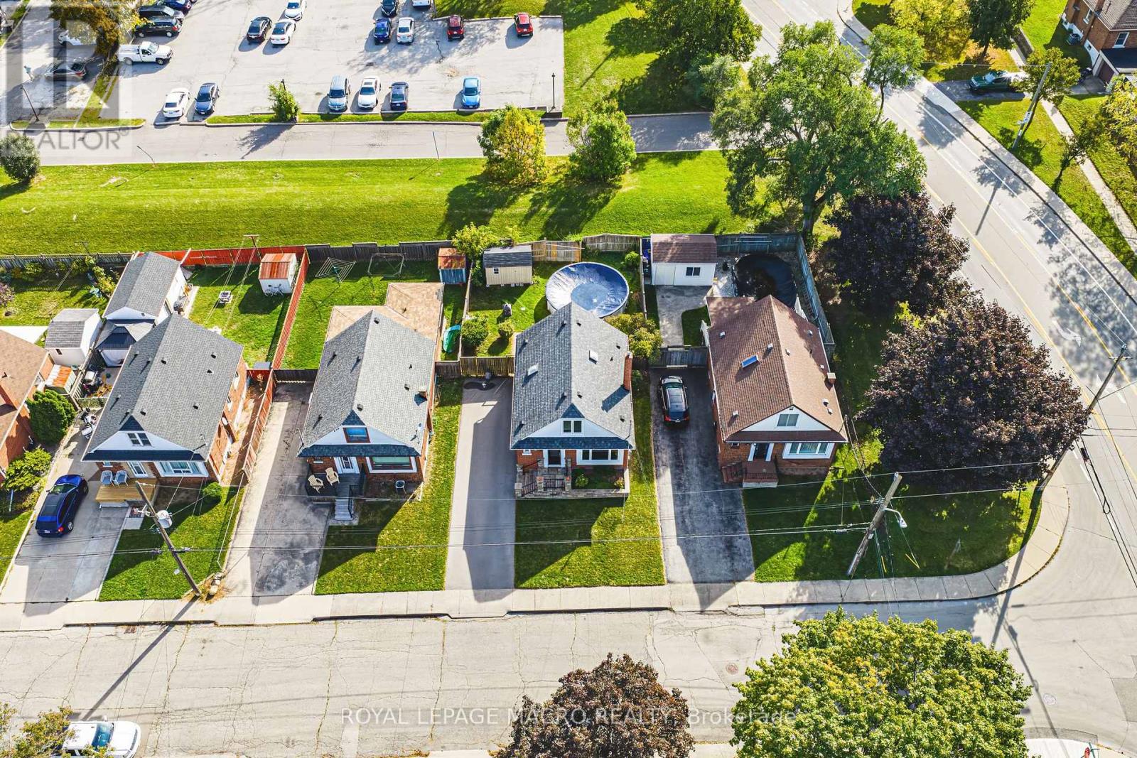 35 Ipswich Road, Hamilton, Ontario  L8K 3E8 - Photo 31 - X12459944