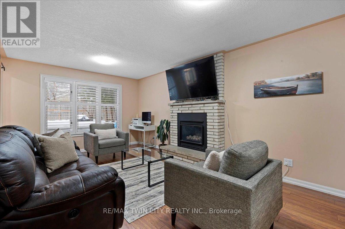 7 Chandos Drive, Kitchener, Ontario  N2A 3C2 - Photo 16 - X12459945