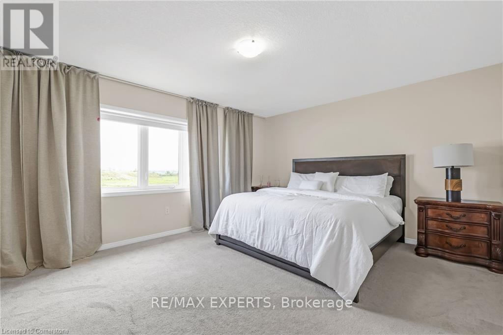 105 David Street, Haldimand, Ontario  N0A 1H0 - Photo 20 - X12459963