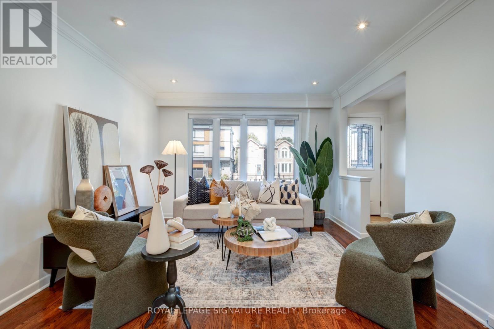 131 VIRGINIA AVENUE, Toronto, Ontario