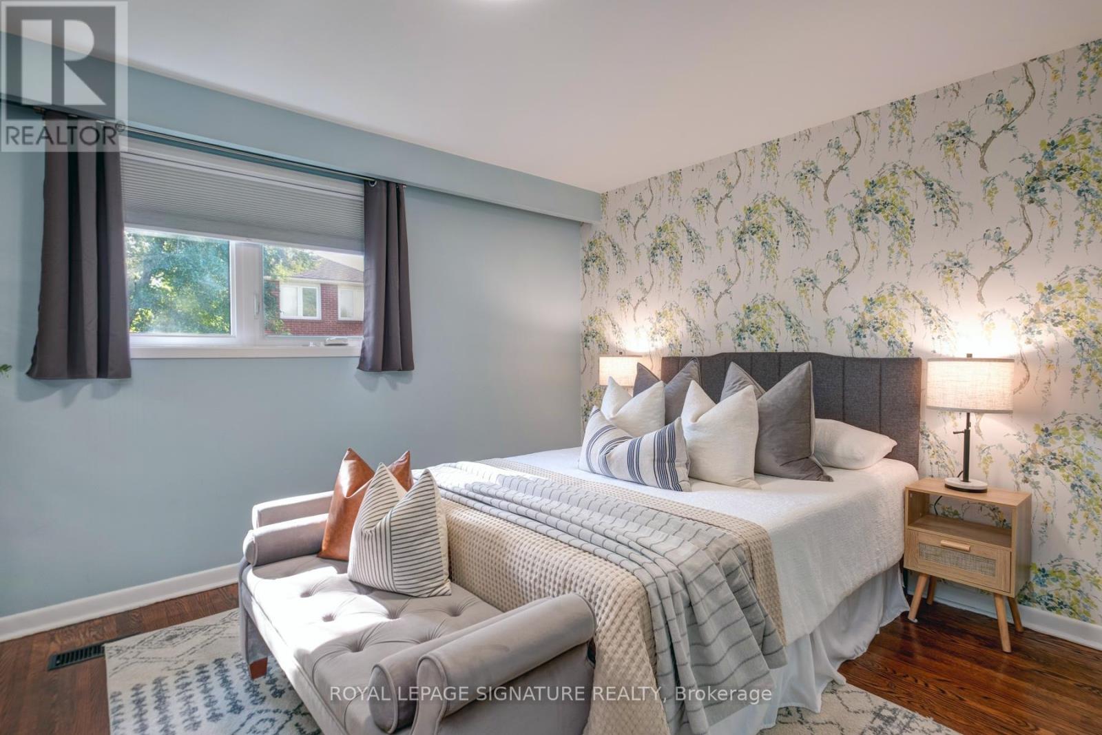 131 Virginia Avenue, Toronto, Ontario  M4C 2T3 - Photo 12 - E12460097