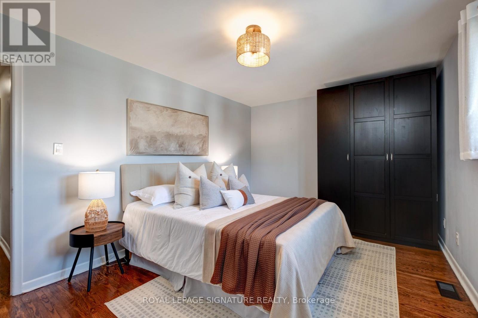 131 Virginia Avenue, Toronto, Ontario  M4C 2T3 - Photo 16 - E12460097