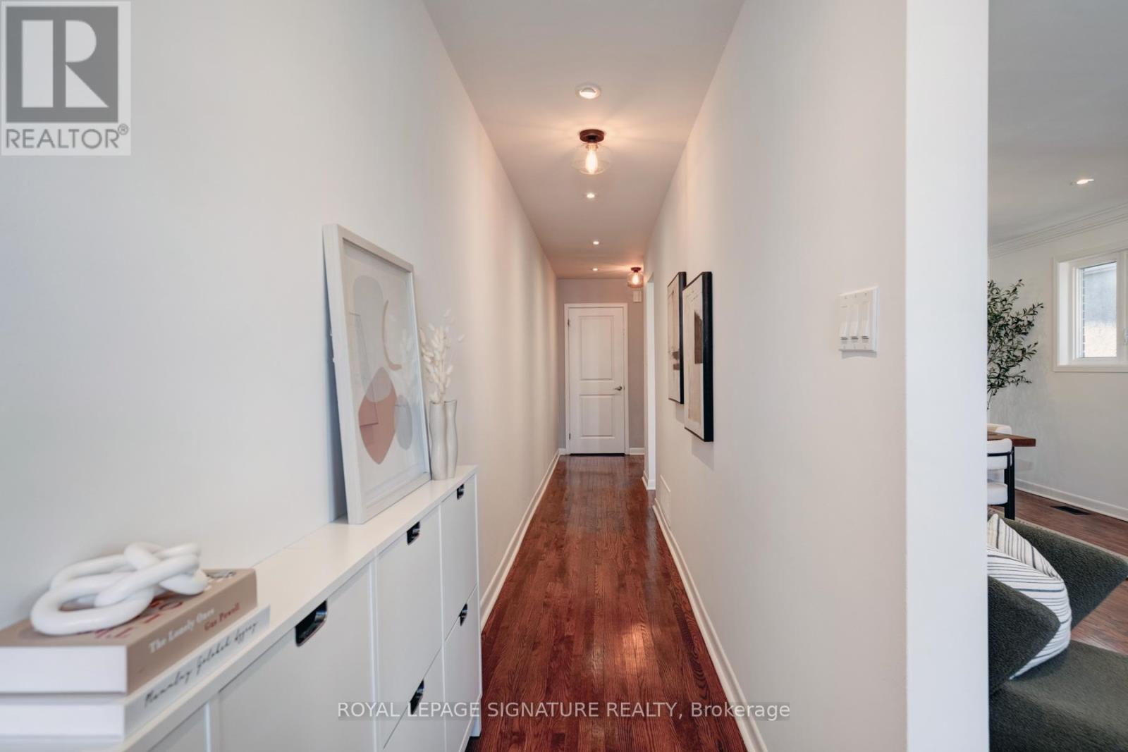 131 Virginia Avenue, Toronto, Ontario  M4C 2T3 - Photo 2 - E12460097