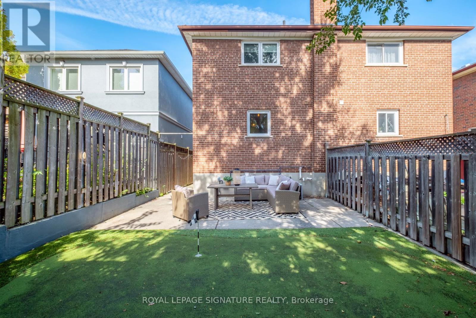 131 Virginia Avenue, Toronto, Ontario  M4C 2T3 - Photo 30 - E12460097