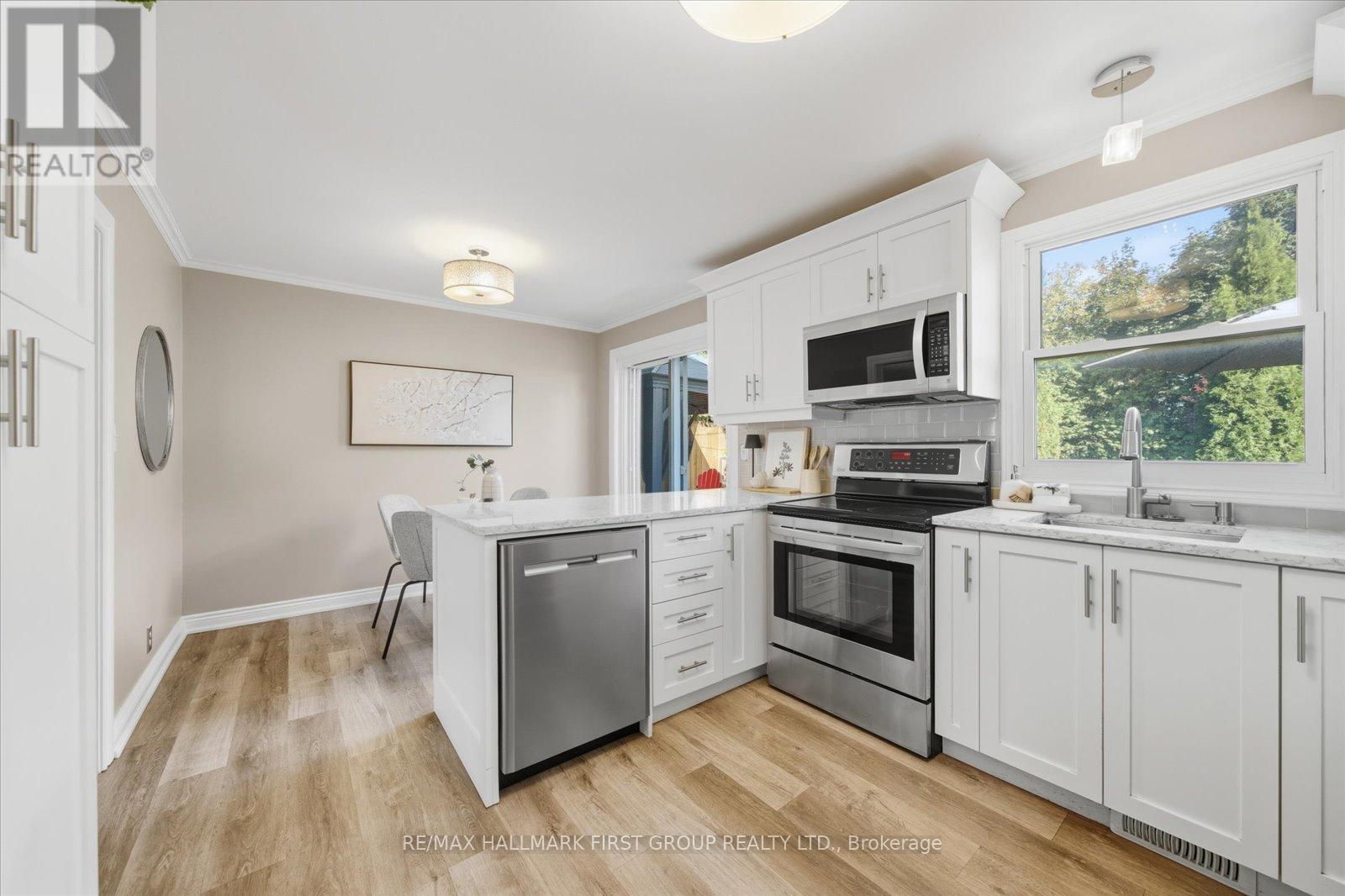 23 Flett Street, Clarington, Ontario  L1C 2J9 - Photo 11 - E12460117