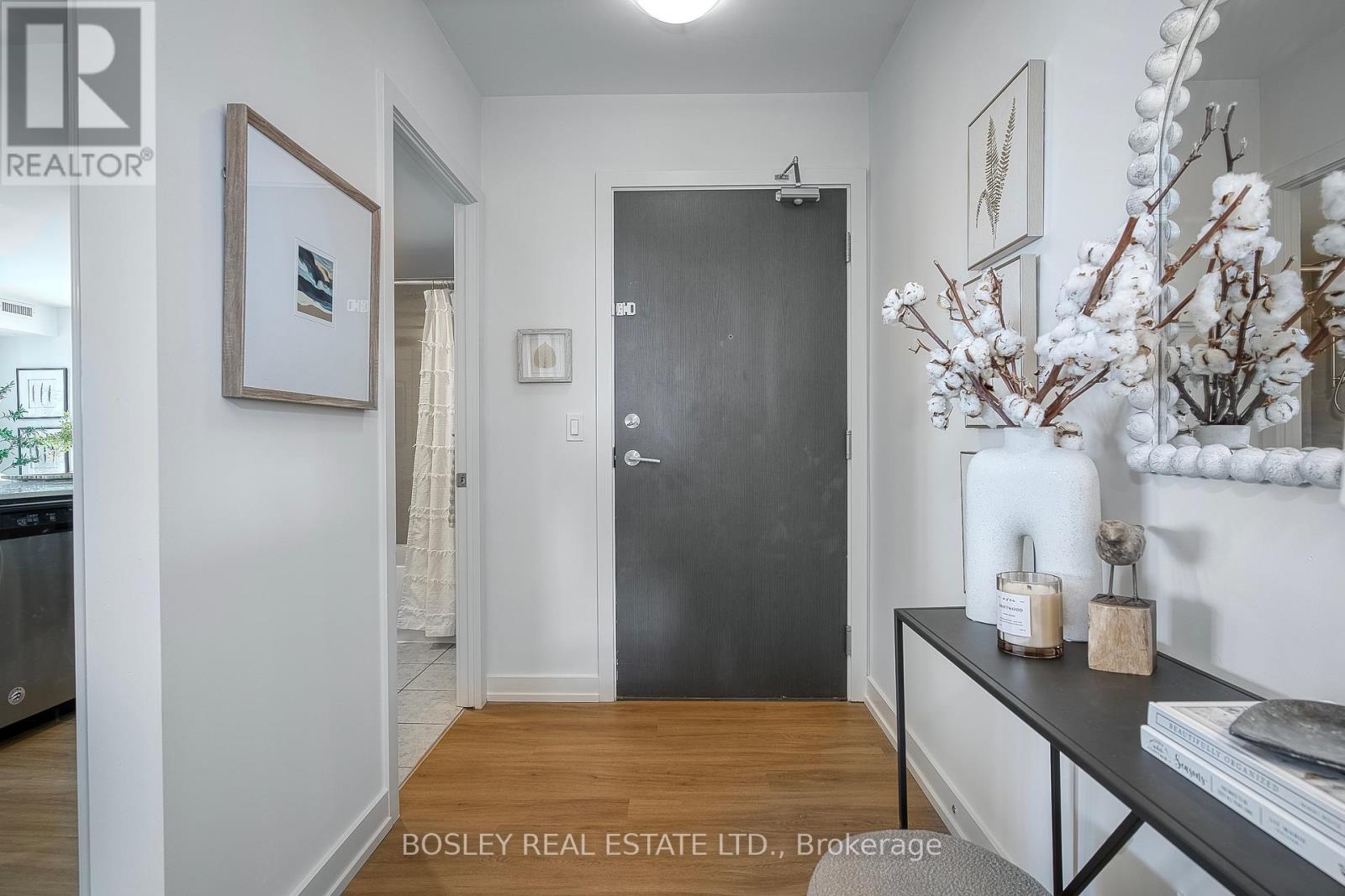 1105 - 8 Trent Avenue, Toronto, Ontario  M4C 0A6 - Photo 4 - E12460119