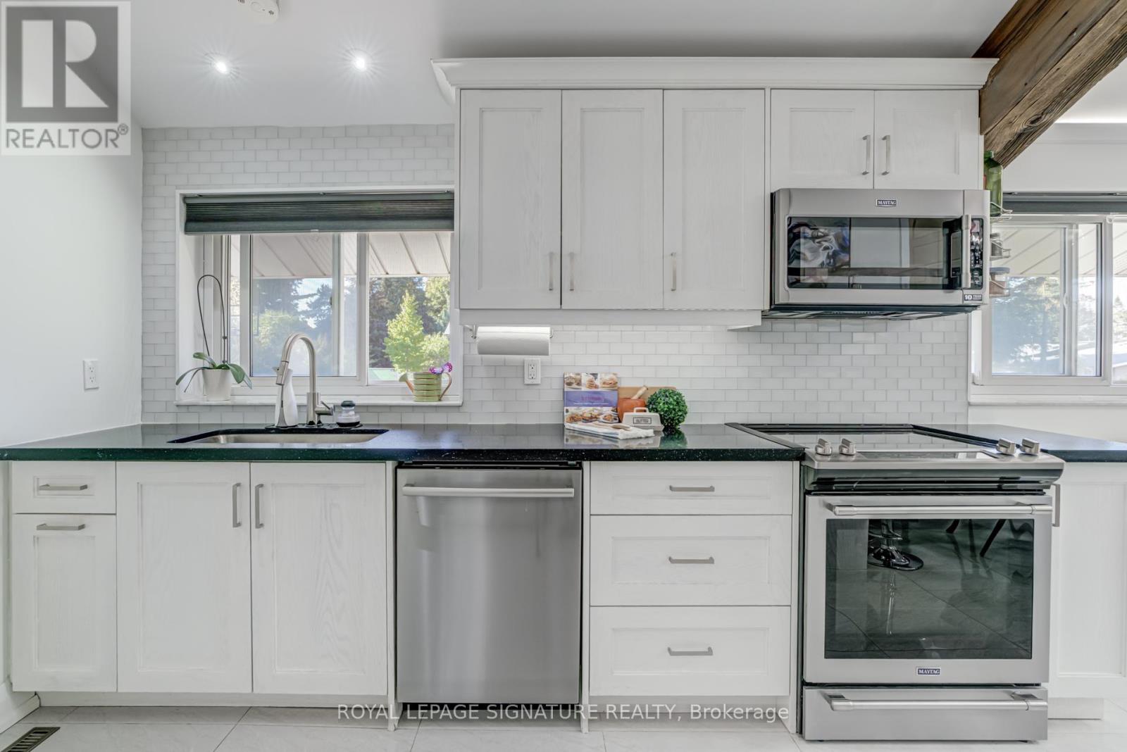 57 Munson Crescent, Toronto, Ontario  M1P 3M8 - Photo 6 - E12460188
